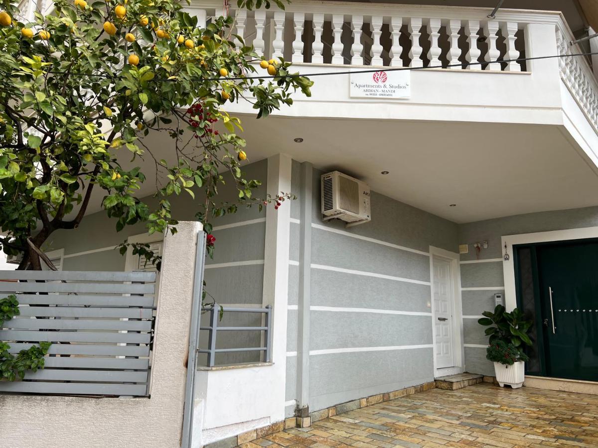Apartments & Studios Ardian-Mandi Sarande-Albania Sarandë Exterior foto