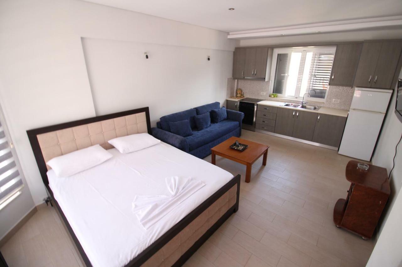 Apartments & Studios Ardian-Mandi Sarande-Albania Sarandë Exterior foto